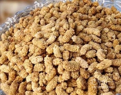 فروش توت خشک