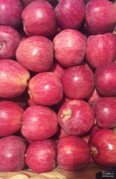 فروش سیب قرمز