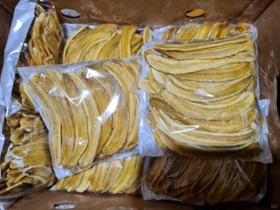 فروش موز خشک