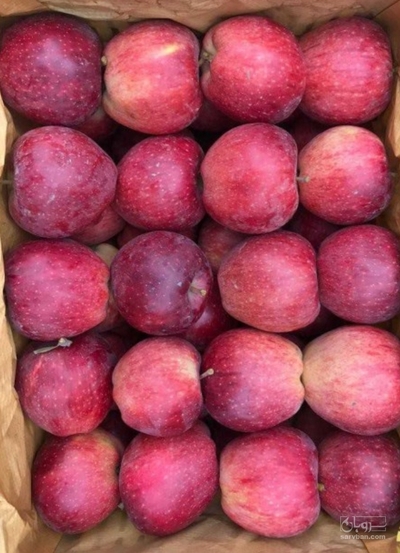 فروش سیب قرمز
