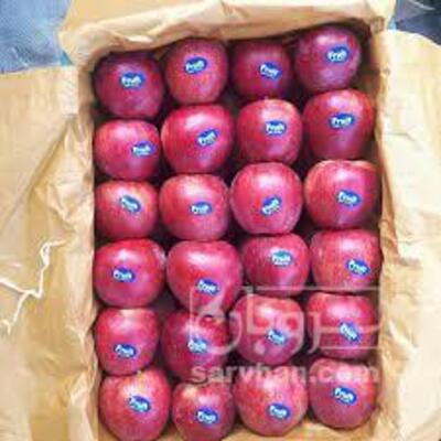 فروش سیب قرمز