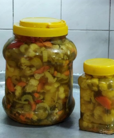 فروش ترشی هفت بیجار