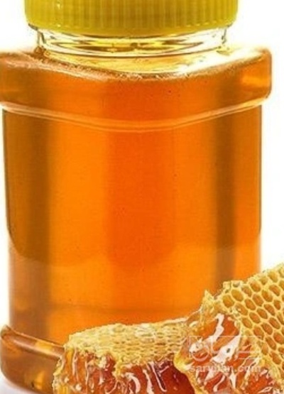 فروش عسل کنار