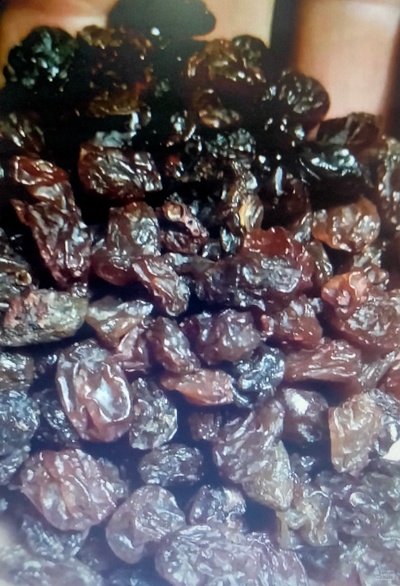 فروش کشمش افتاب خشک قهوه ایی