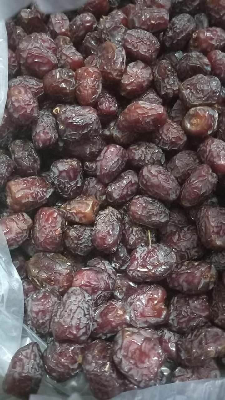 فروش خرما مُرداسَنگ پیچیده