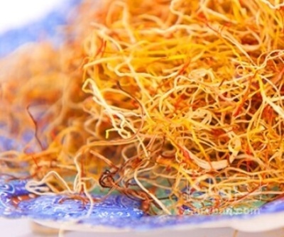 فروش ریشه زعفران (گیاه‌ دارویی)