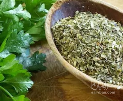 فروش  جعفری خشک  (گیاه‌ دارویی)