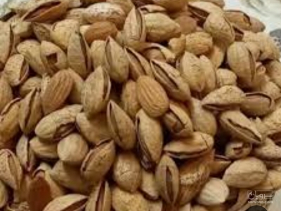 فروش بادام سنگی