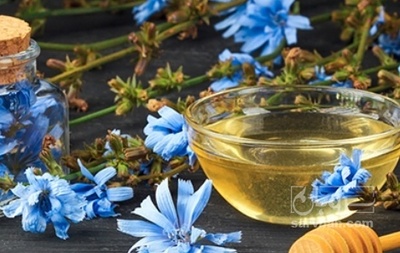 فروش عرق کاسنی