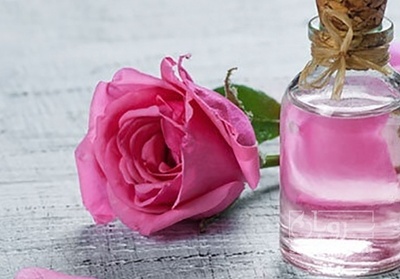 فروش عرق گلاب