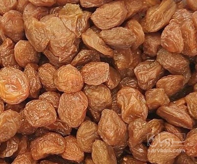 فروش آلو آفتاب خشک