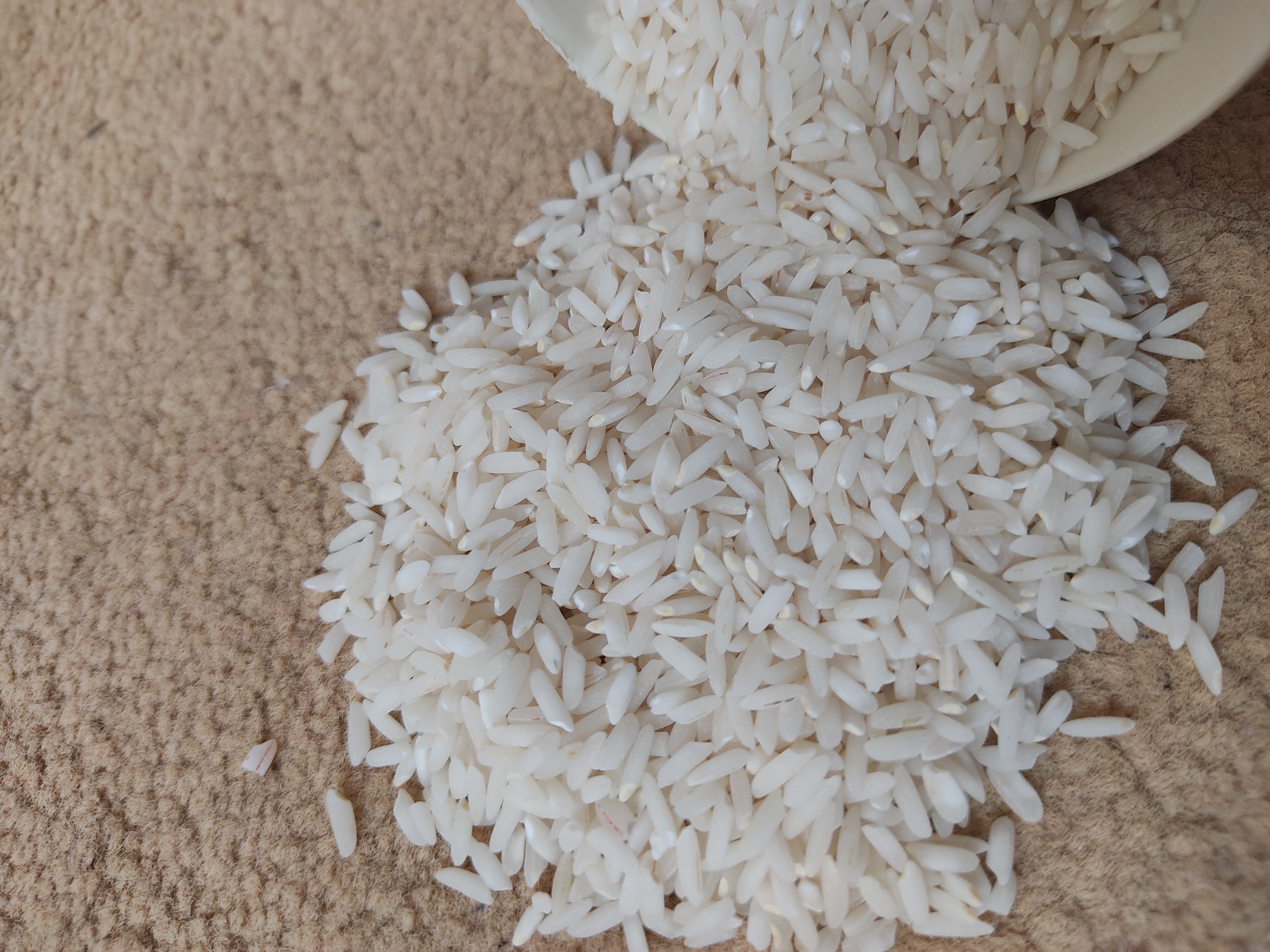 فروش برنج کاظمی