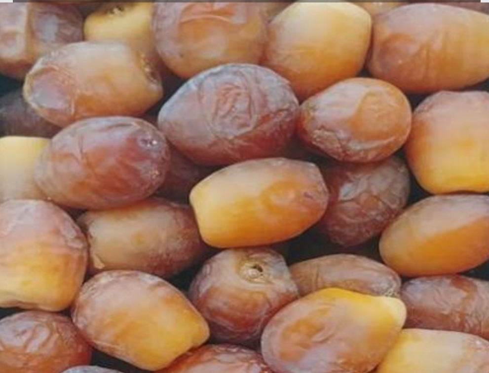 فروش خرما زرده