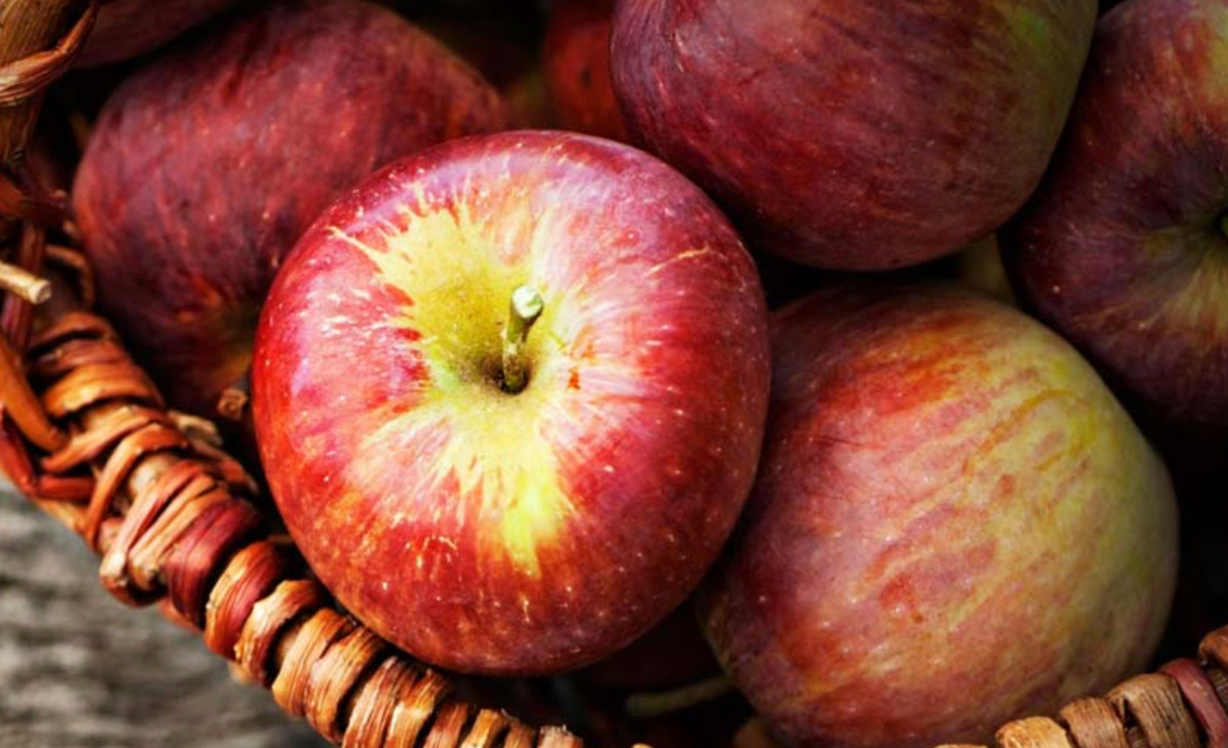 فروش سیب گلاب چهار