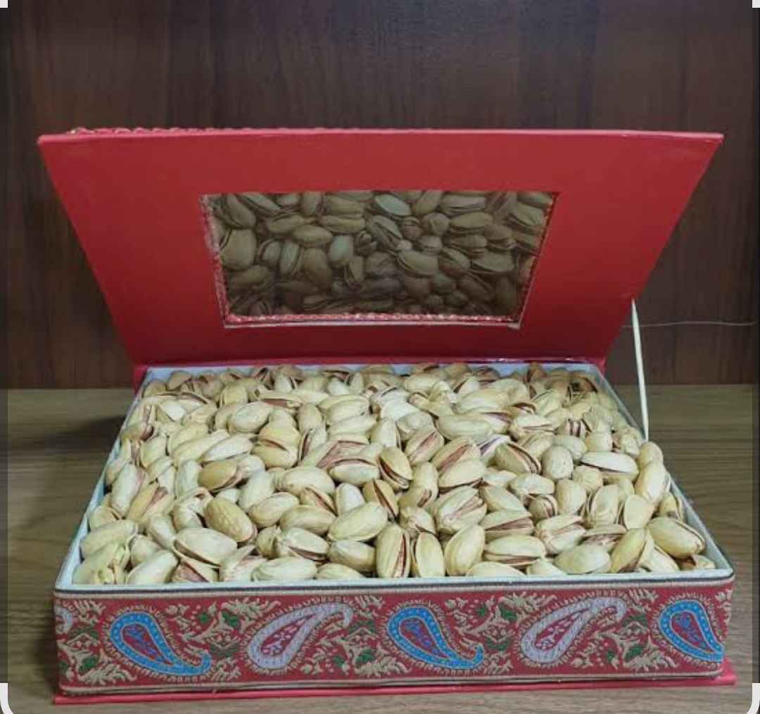 فروش پسته احمدآقایی