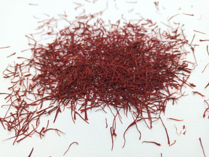 فروش زعفران (گیاه‌ دارویی)