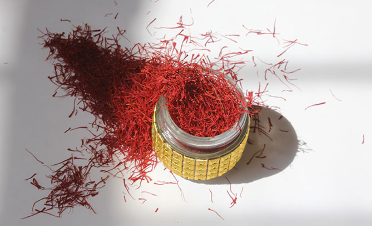 فروش زعفران (گیاه‌ دارویی)
