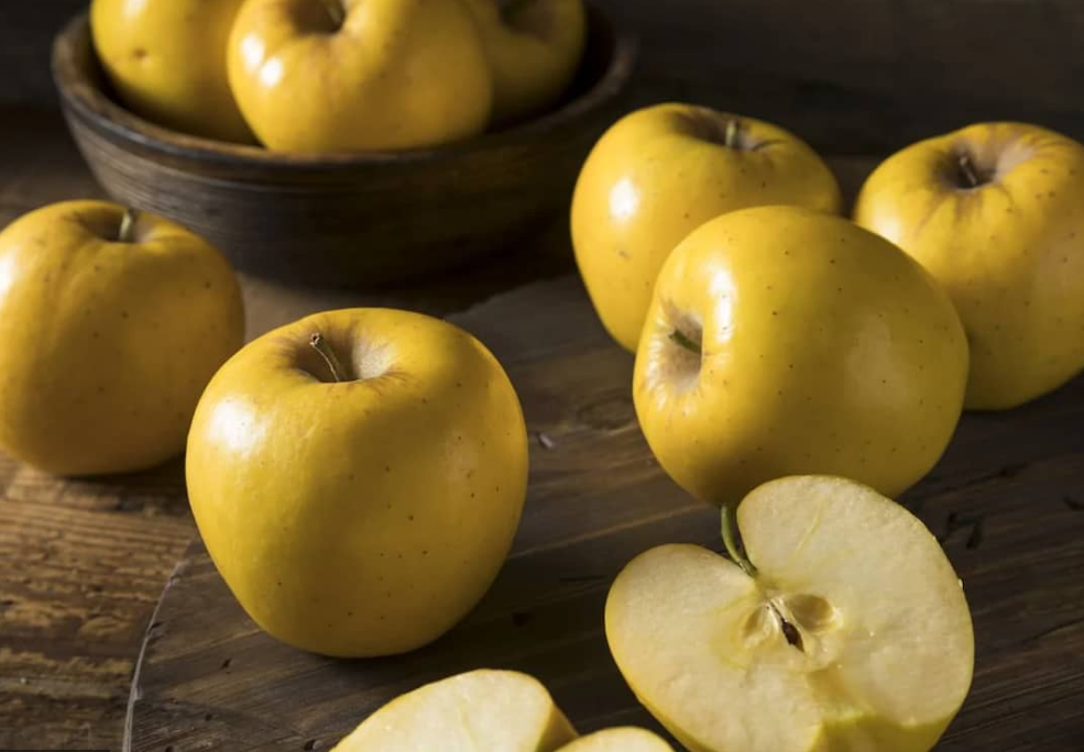 فروش سیب زرد