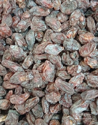 فروش کشمش هراتی