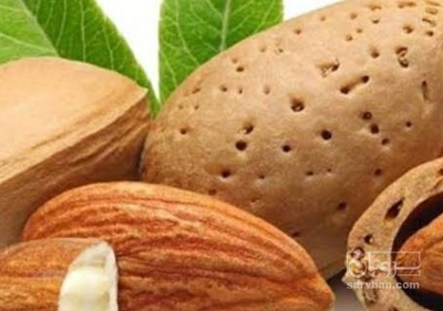 فروش بادام