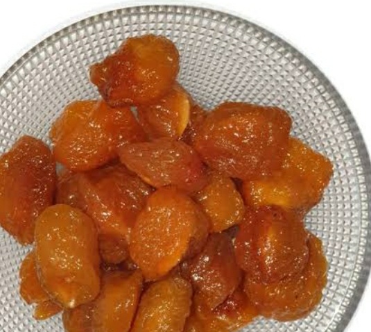 فروش آلو بخارا
