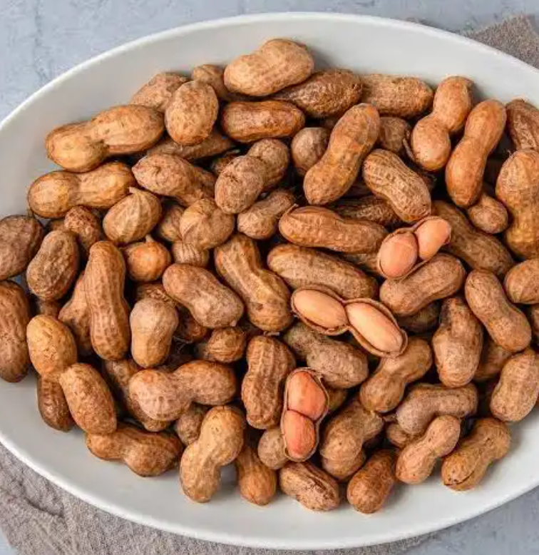 فروش بادام زمینی