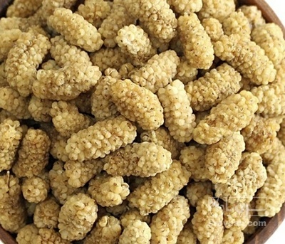 فروش توت خشک
