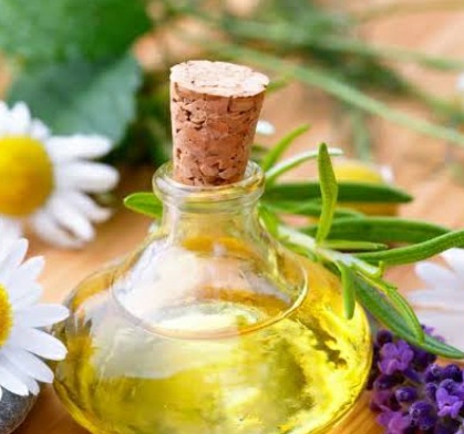 فروش عرق بیدمشک