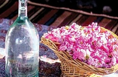 فروش عرق گلاب